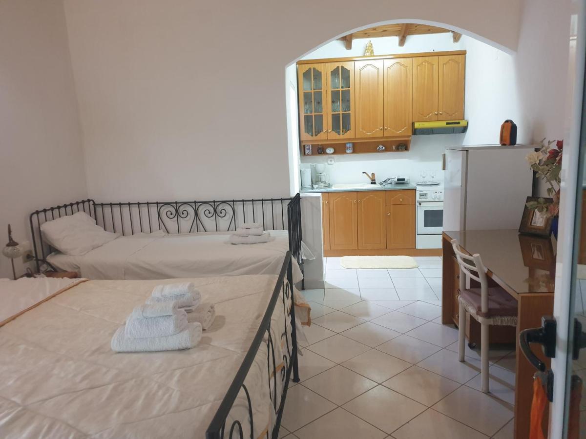 Rosemary House Guest House Sarandë Eksteriør bilde